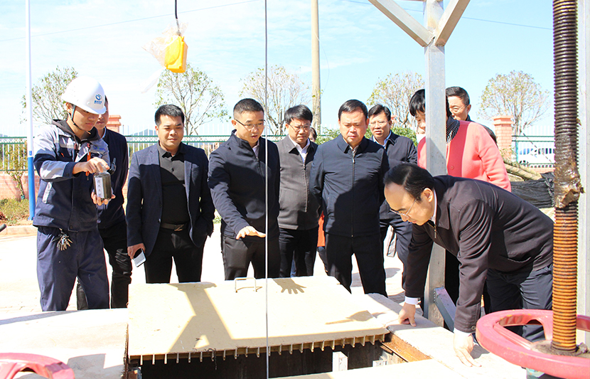 江西省生態(tài)環(huán)境廳黨組書記、廳長徐延彬一行蒞臨挺進(jìn)環(huán)保和樂新村項(xiàng)目點(diǎn)視察調(diào)研